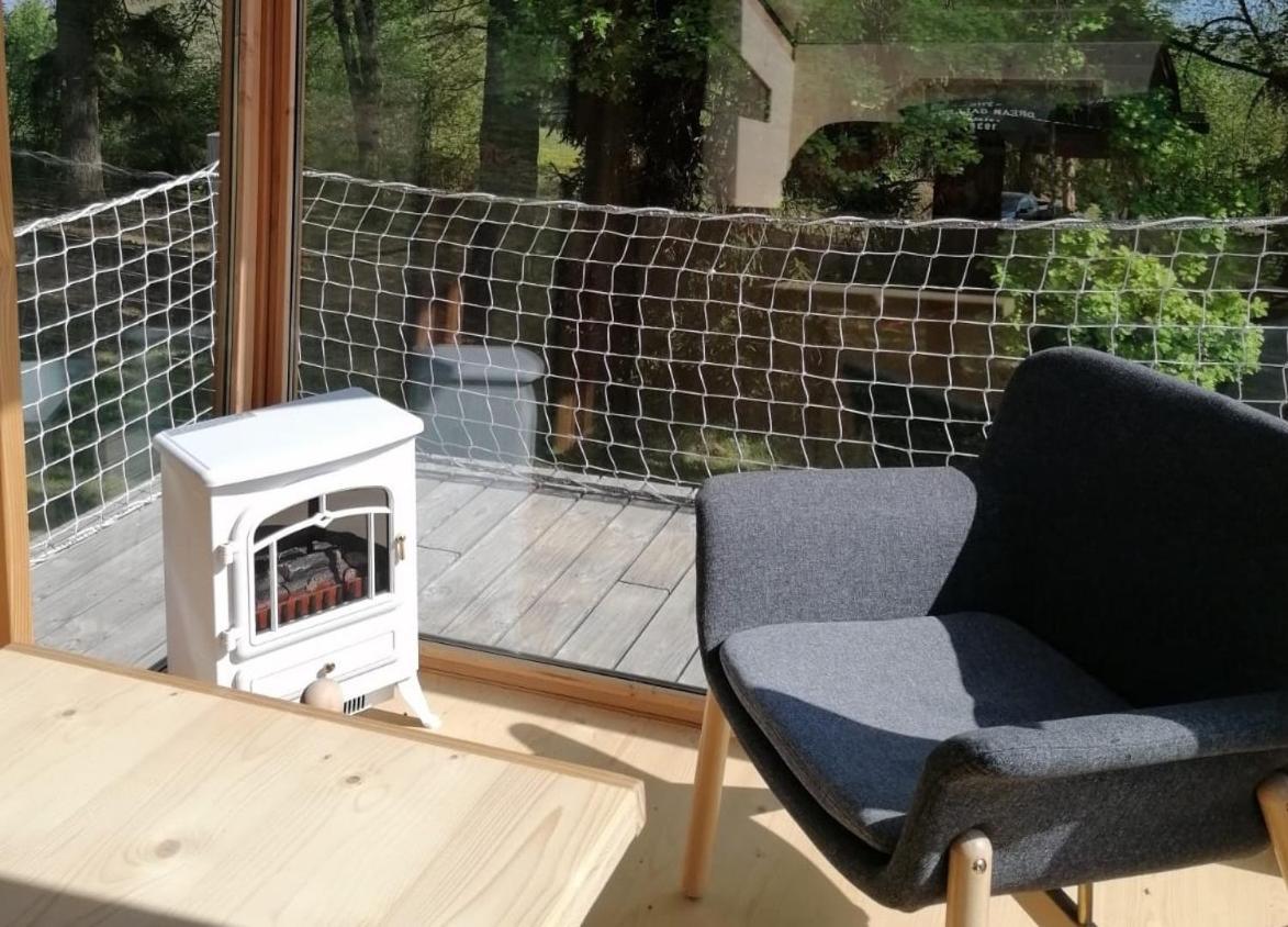 Monchateau Etoile, Hebergement Insolite Avec Spa Merlas Luaran gambar