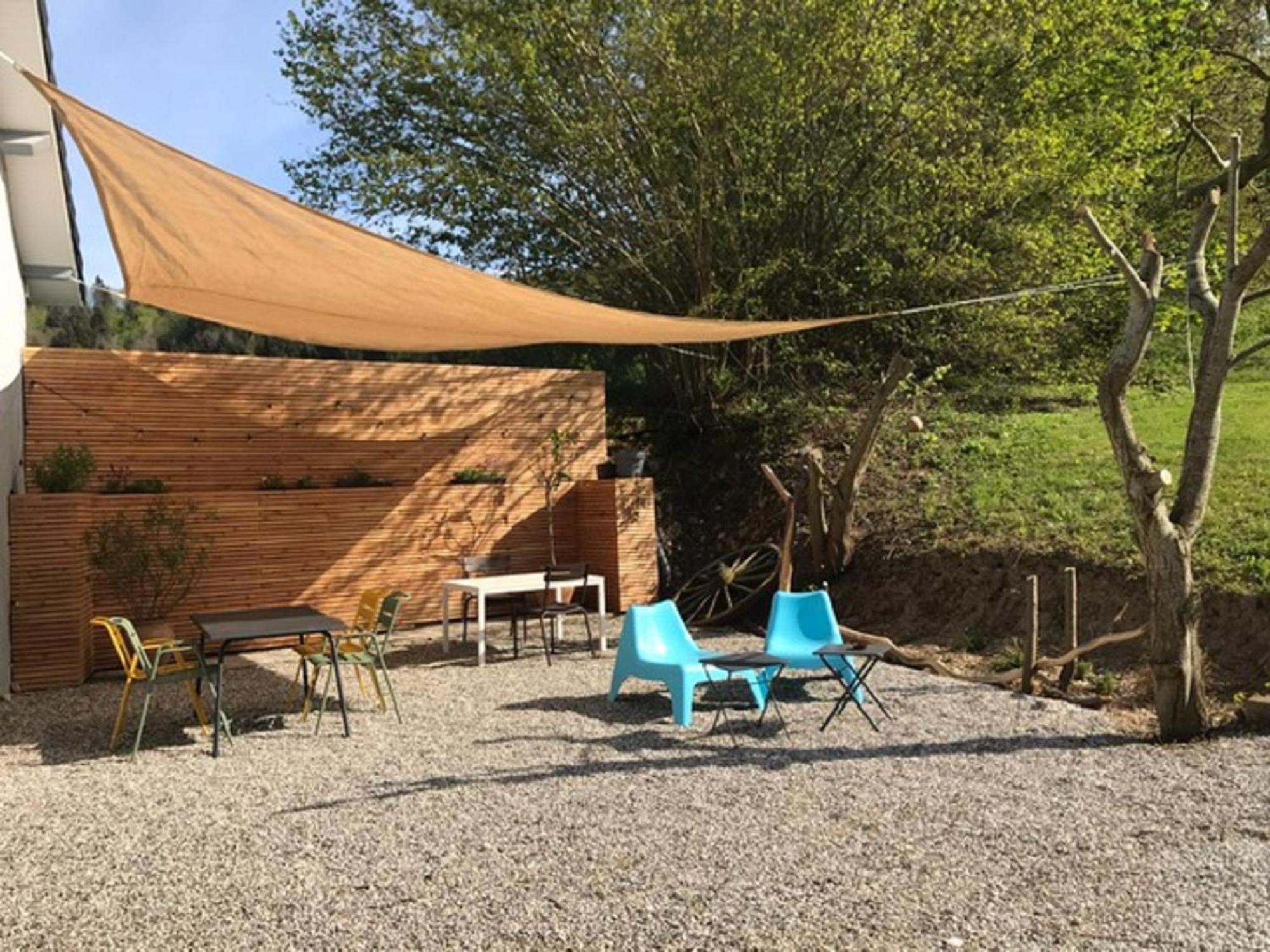 Monchateau Etoile, Hebergement Insolite Avec Spa Merlas Luaran gambar